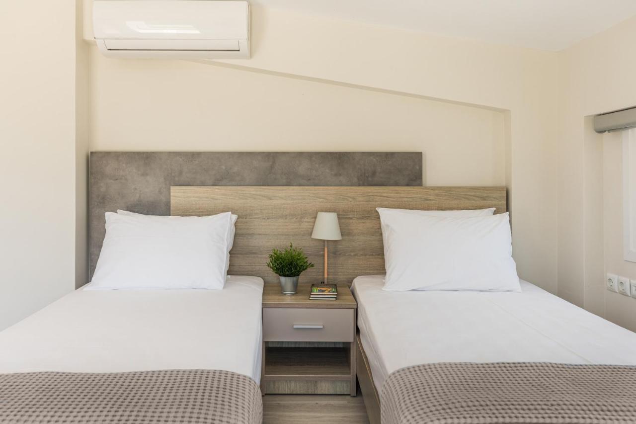 V Luxury Apartments Posidi エクステリア 写真